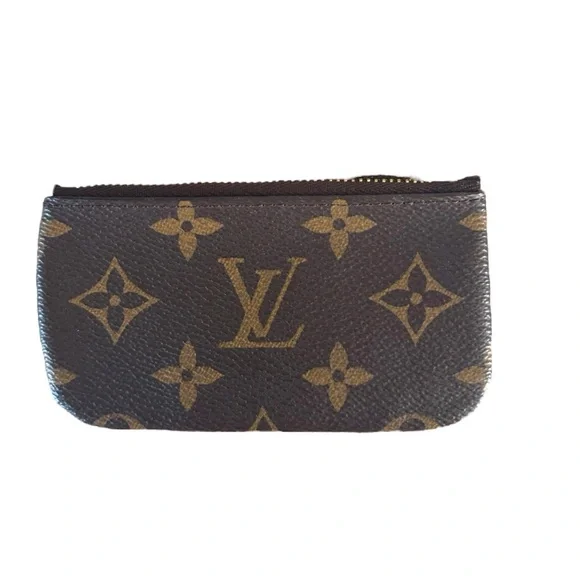 Louis Vuitton Monogram Key Pouch - Picture 4 of 5